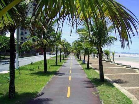 Frente Mar Piscina Churrasqueira Wifi Garagem Portaria 24Hs Apartment Solemar Ngoại thất bức ảnh